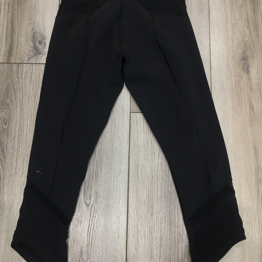 Lululemon Just Breathe Crop - Picture 6 of 8